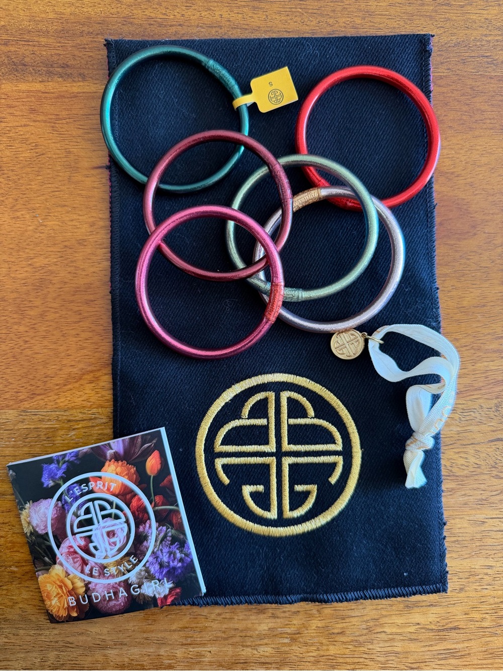 NWT BuDhaGirl Layover Stack All-Weather Bangle Set - Small - Picture 3 of 12
